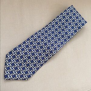 Boss Navy and White Geometric Tie